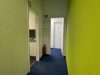 Laden/Büro in stark frequentierter "Ampellage" mit großer Schaufensterfront - Küche, Sanitär