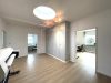 Sehr gepflegte renovierte Büroräume im Gewerbegebiet Bindlach, 124 m², 5 Zimmer, 4 Stellplätze, frei ab 04/2024 - Empfang