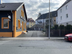 Ideale GASTROFLÄCHE für Lieferservice - in direkter Nähe zur Neuen Spinnerei!! - Hofeinfahrt, Vorgarten